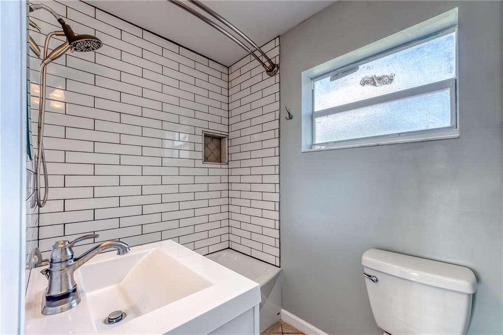 Collier Manor First Add 3 - Residential