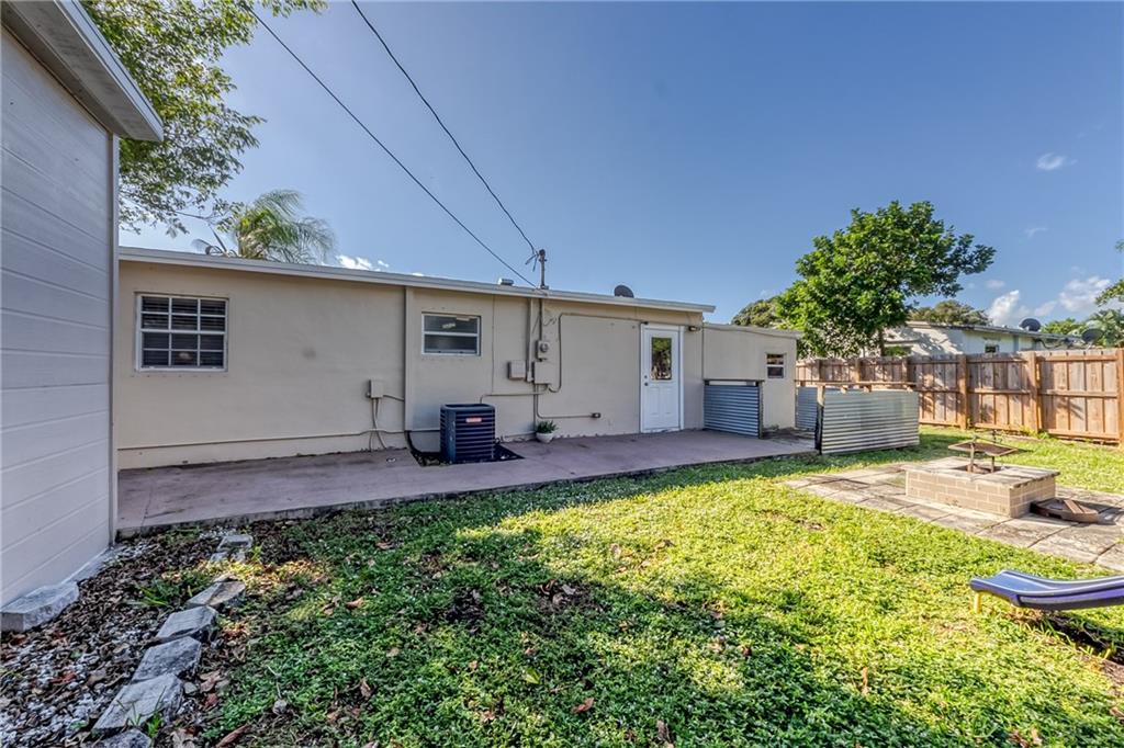 Collier Manor First Add 3 - Residential