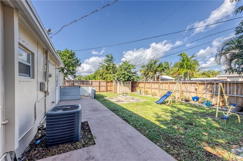 Collier Manor First Add 3 - Residential