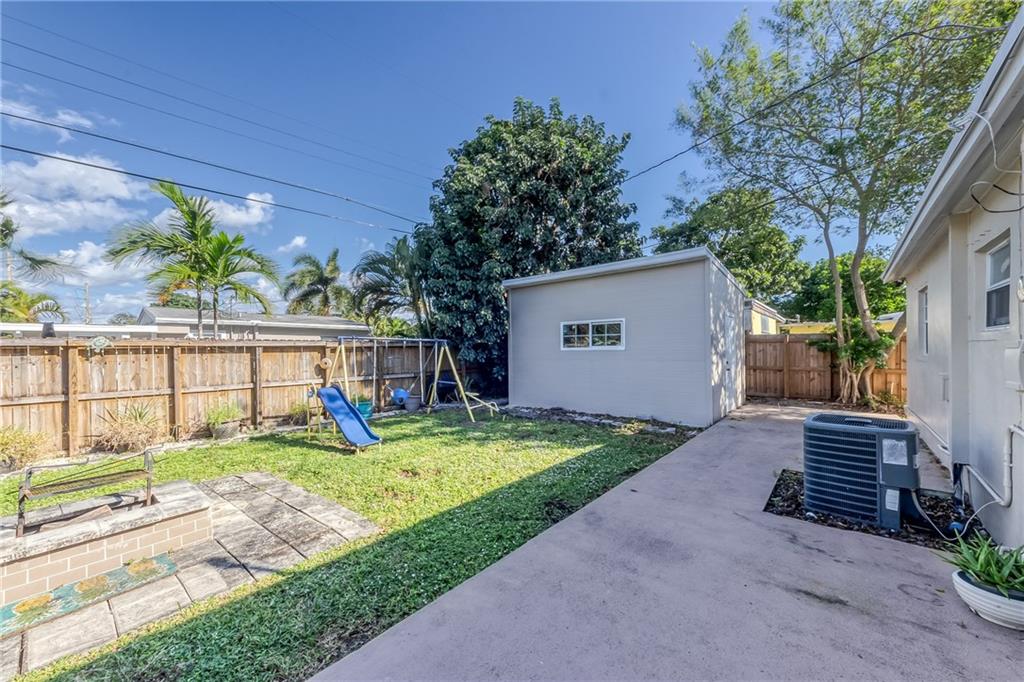 Collier Manor First Add 3 - Residential