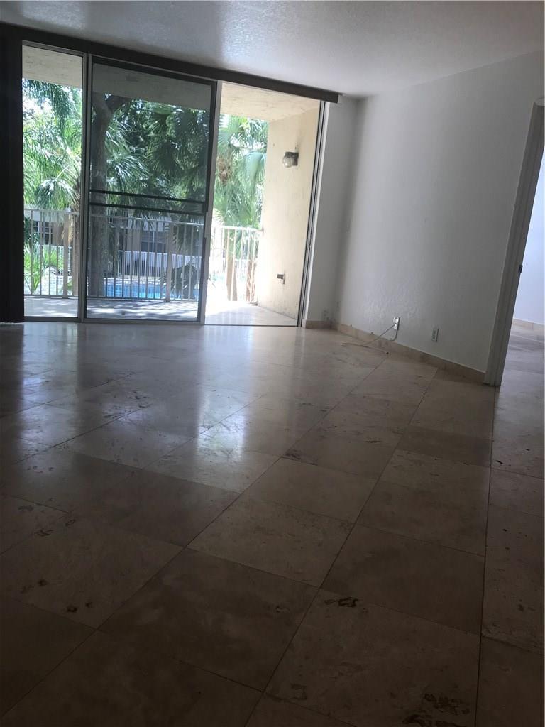 CORAL SPRINGS ESTATE - Residential