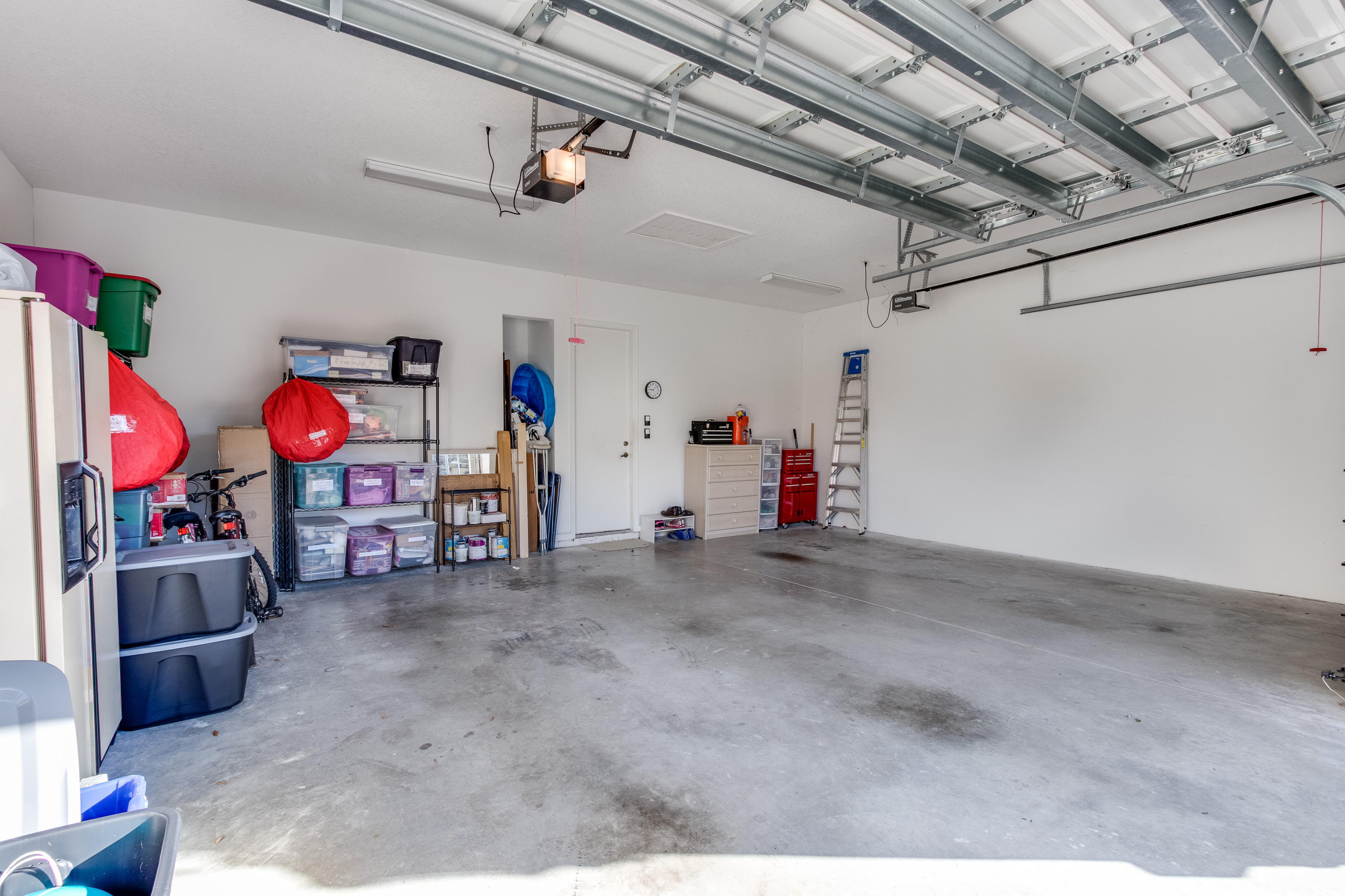 Greenwood Manor - Residential