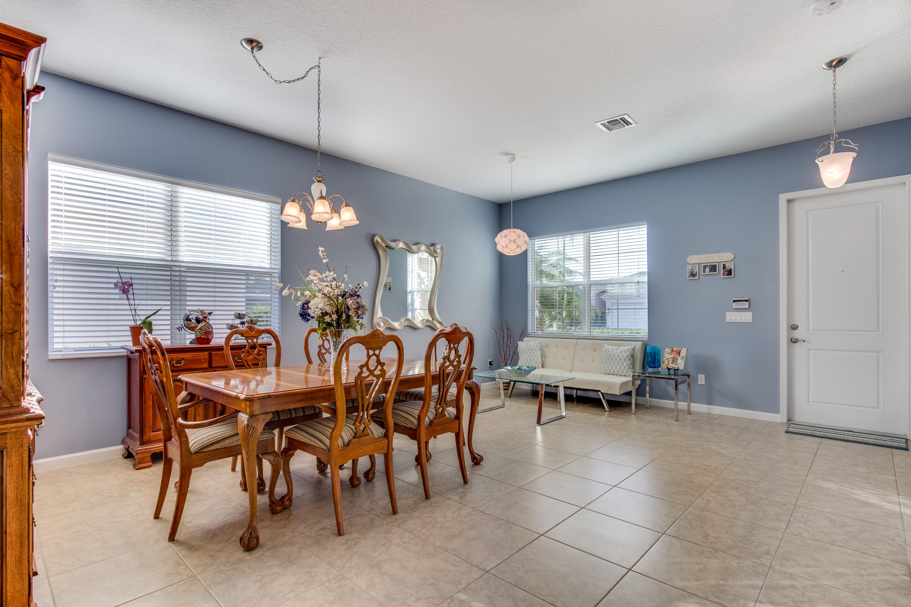 Greenwood Manor - Residential