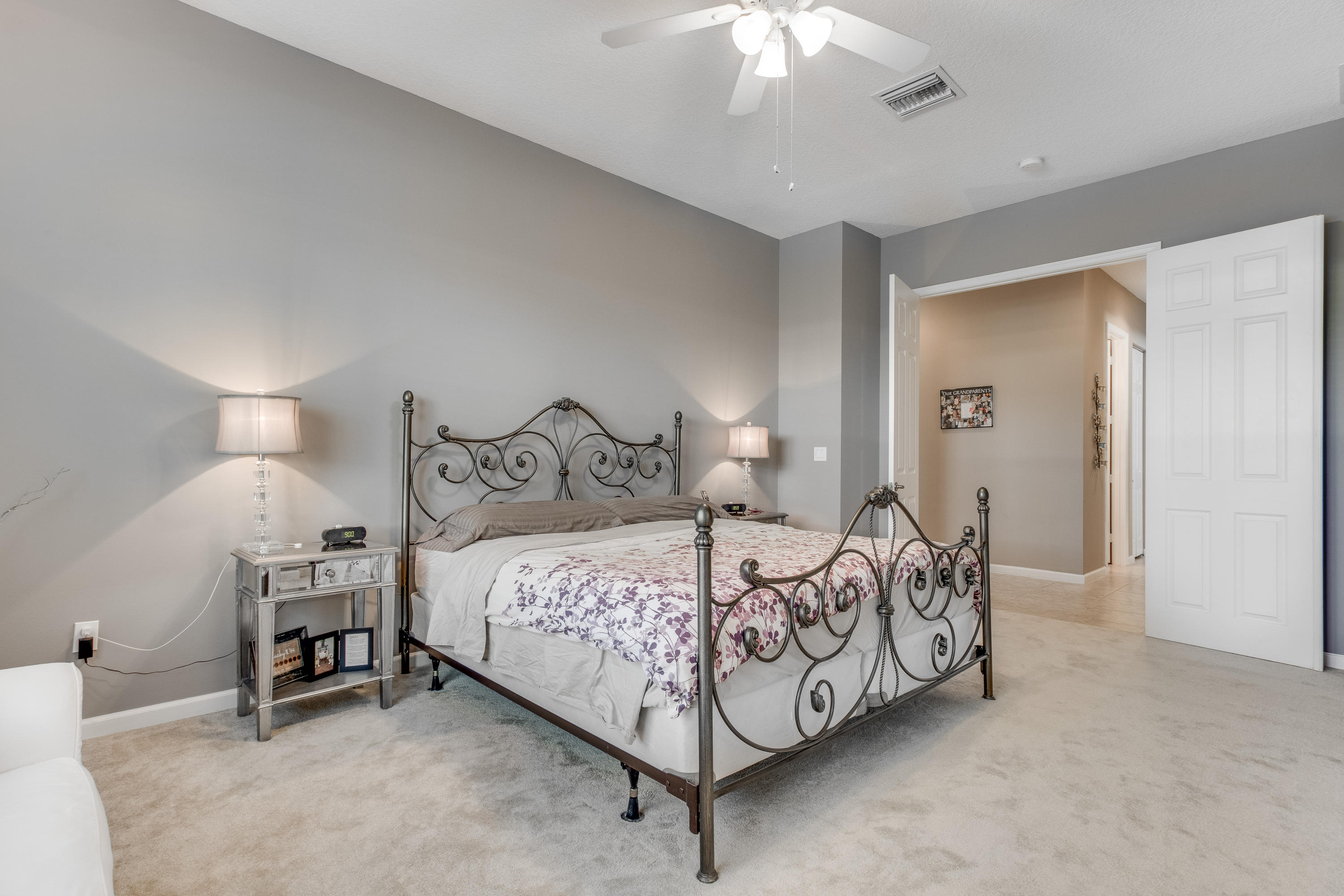 Greenwood Manor - Residential