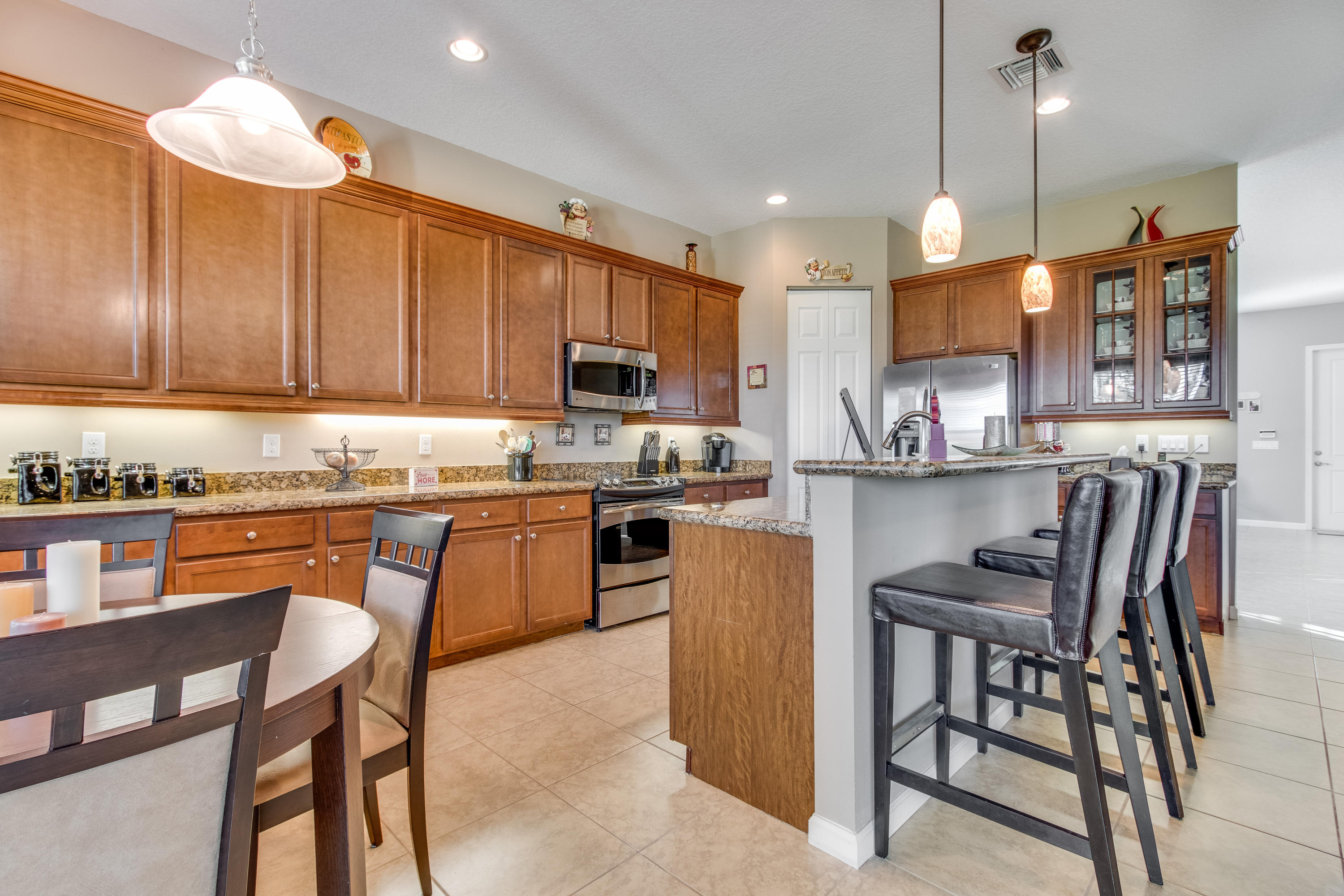 Greenwood Manor - Residential