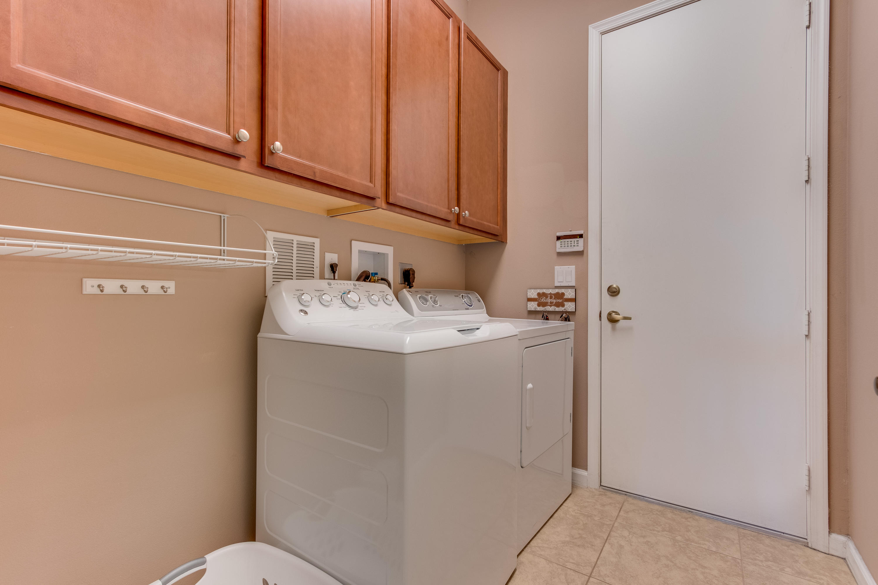 Greenwood Manor - Residential