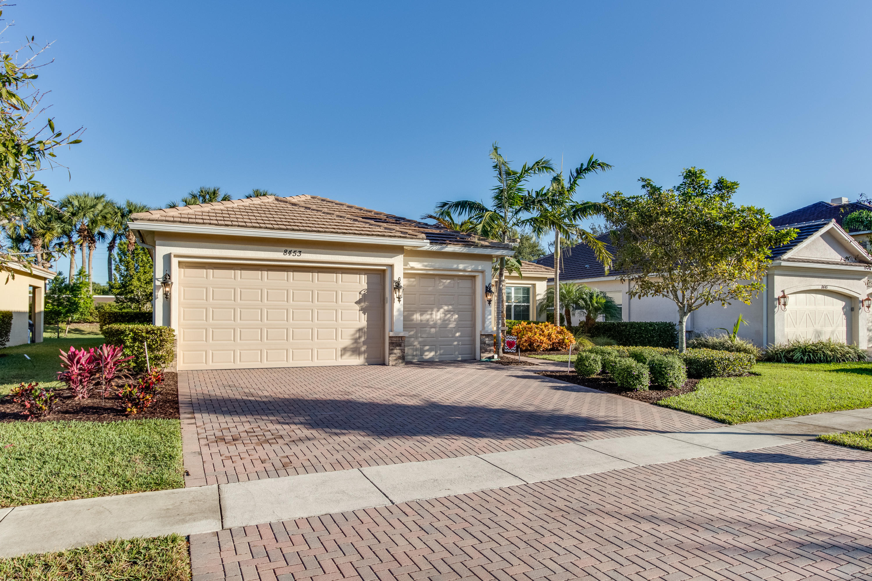 Greenwood Manor - Residential