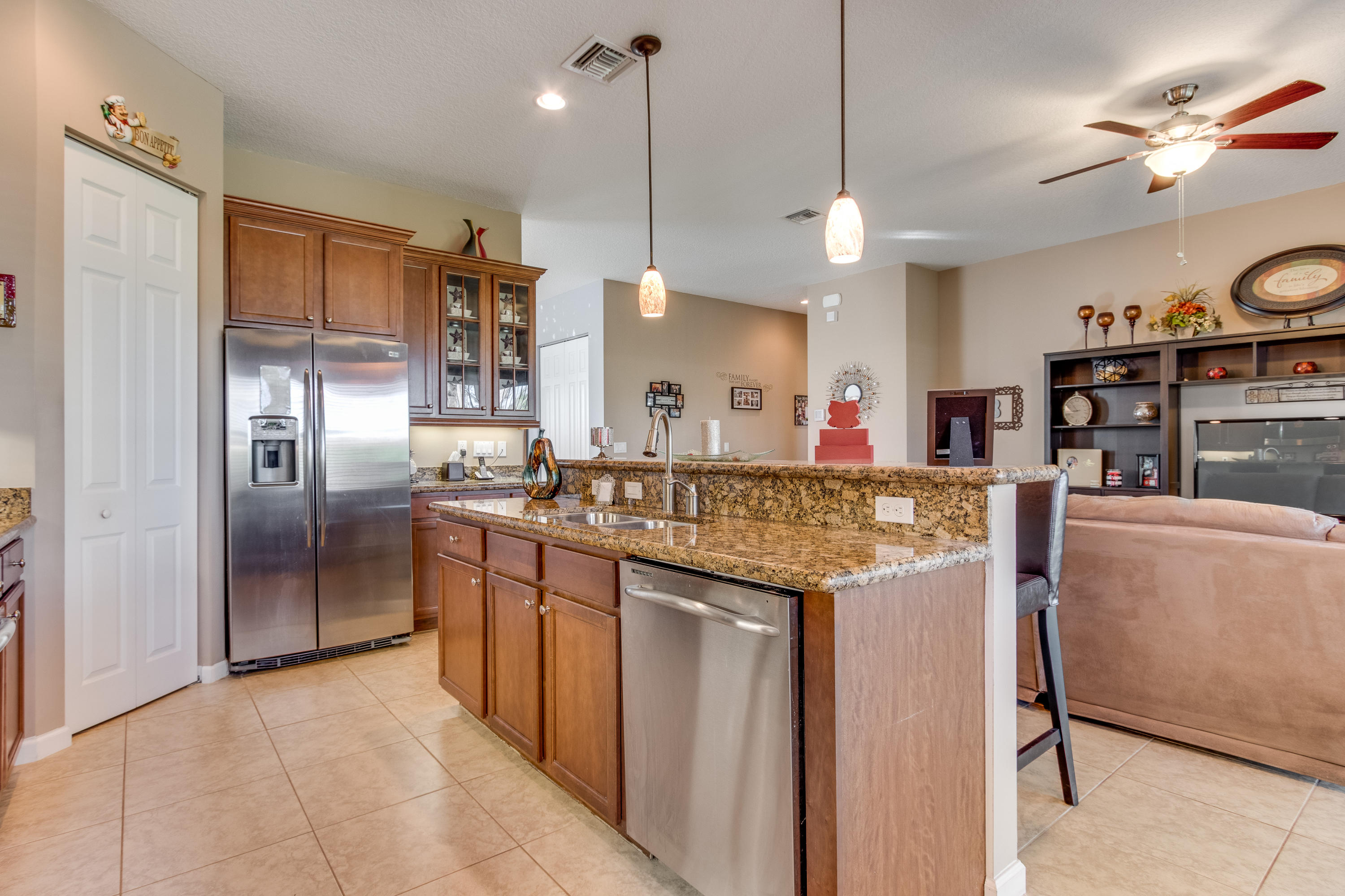 Greenwood Manor - Residential