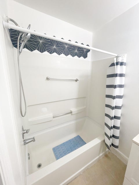 Tiny photo for 815 W Boynton Beach Boulevard W #4-102, Boynton Beach, FL 33426 (MLS # B26070731)