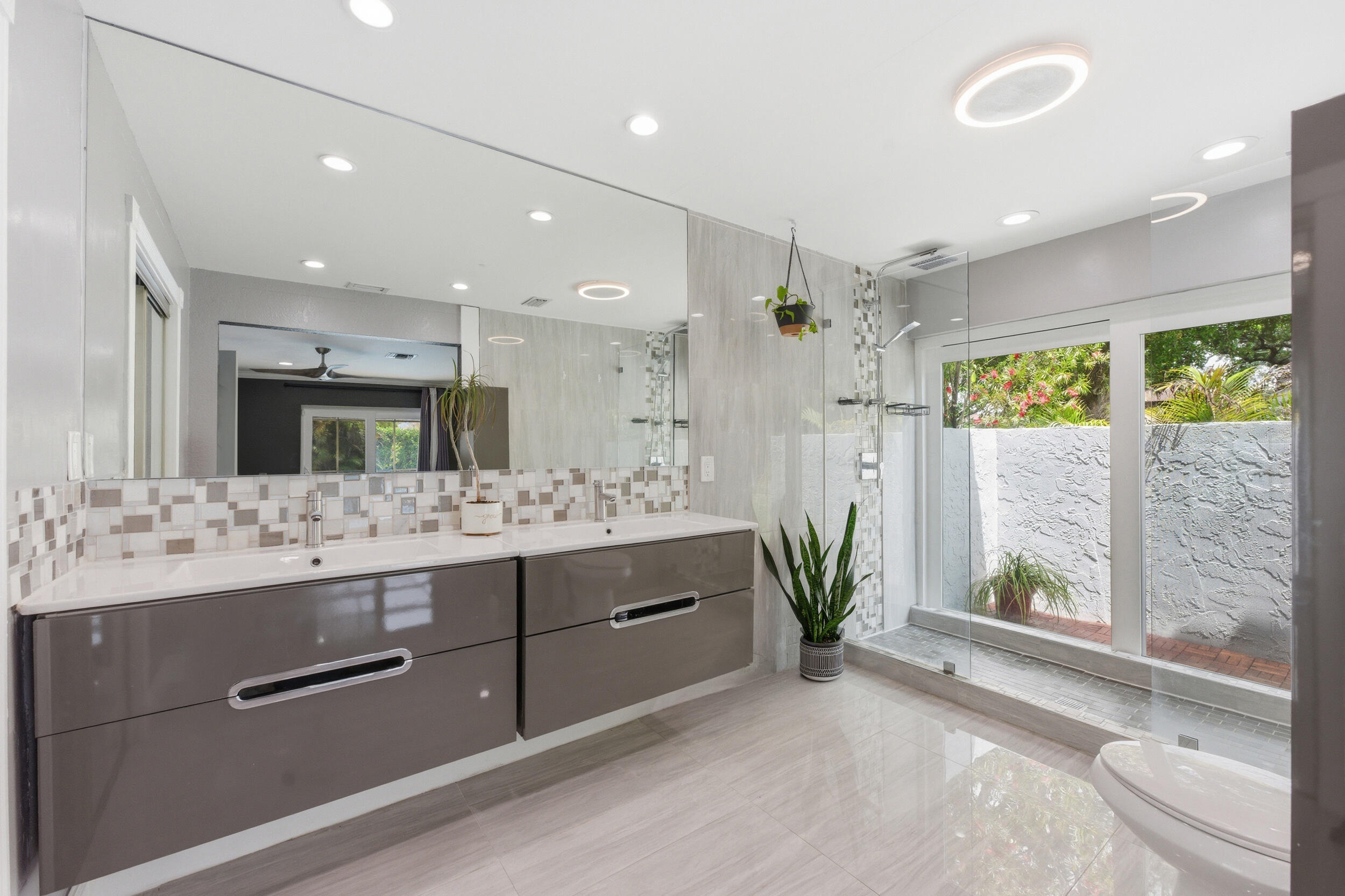 CYPRESS RUN - Residential