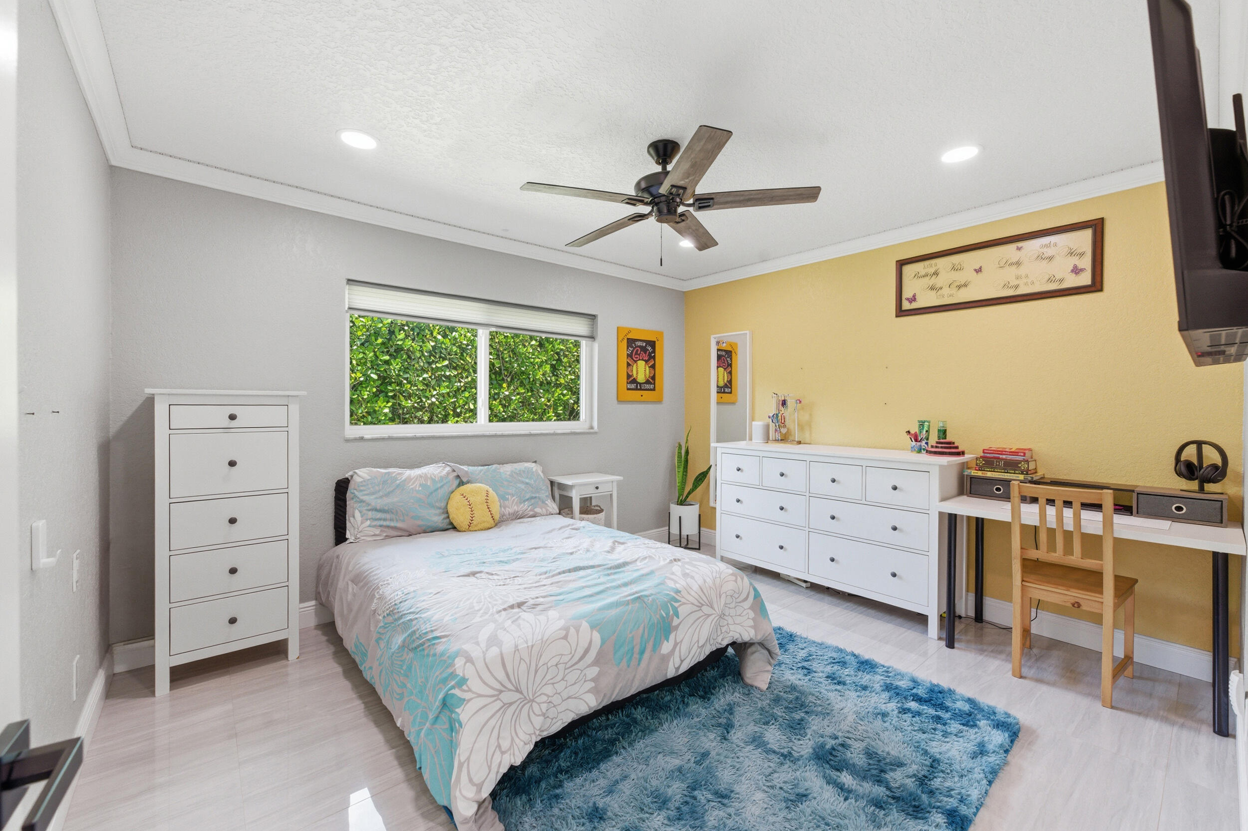 CYPRESS RUN - Residential