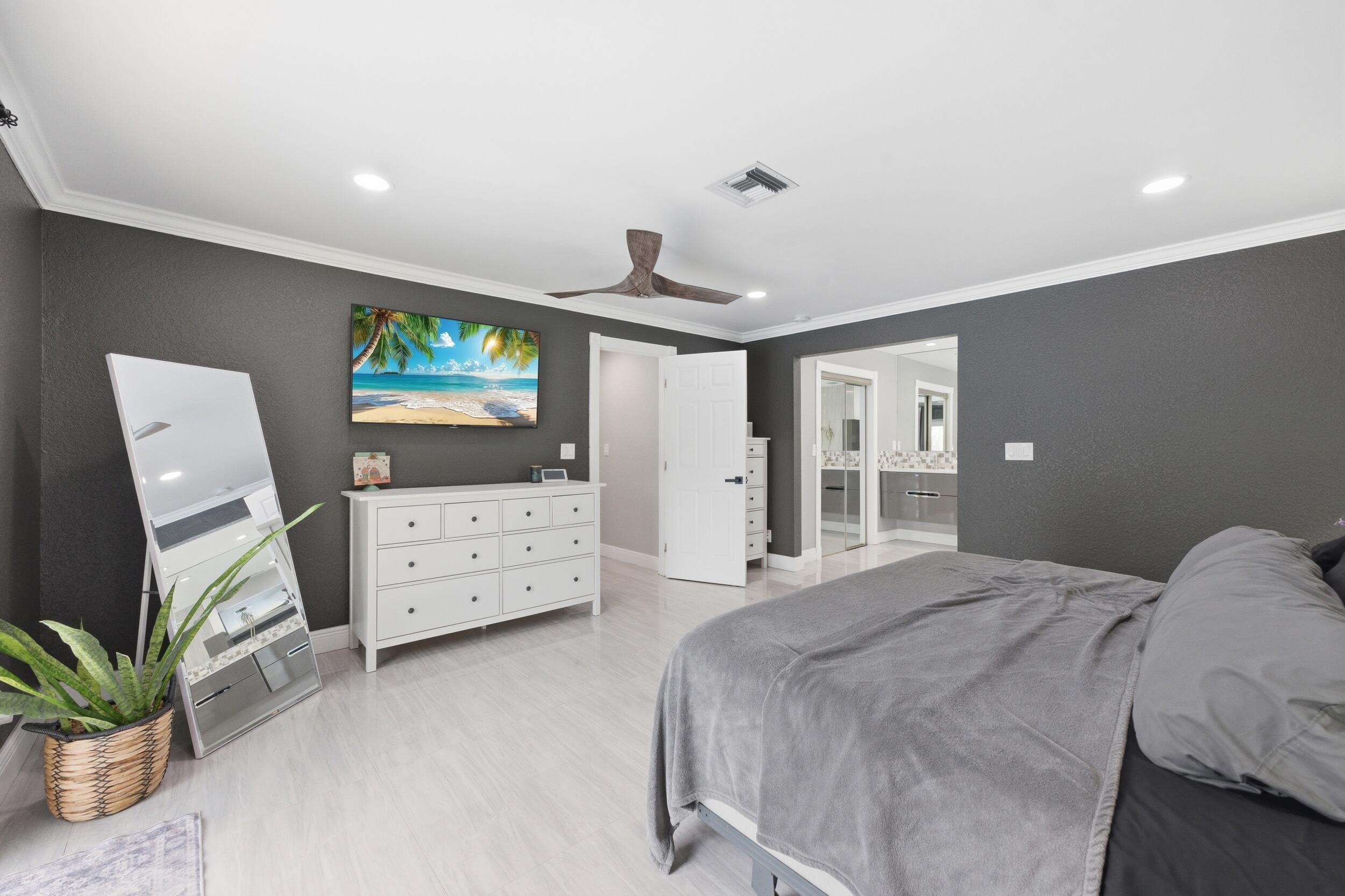 CYPRESS RUN - Residential