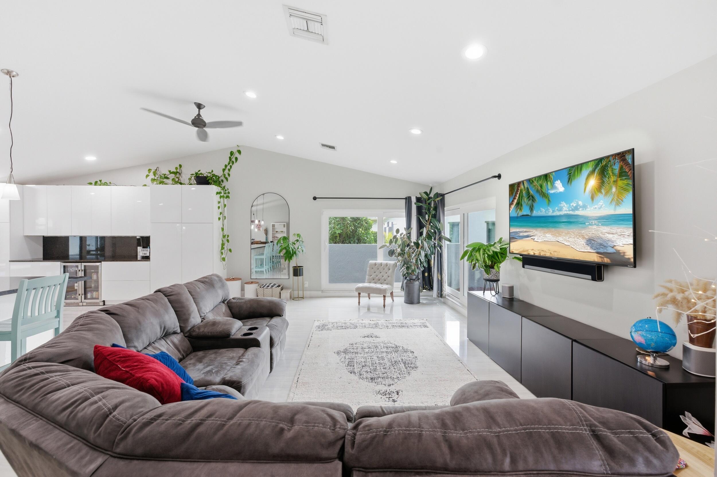 CYPRESS RUN - Residential