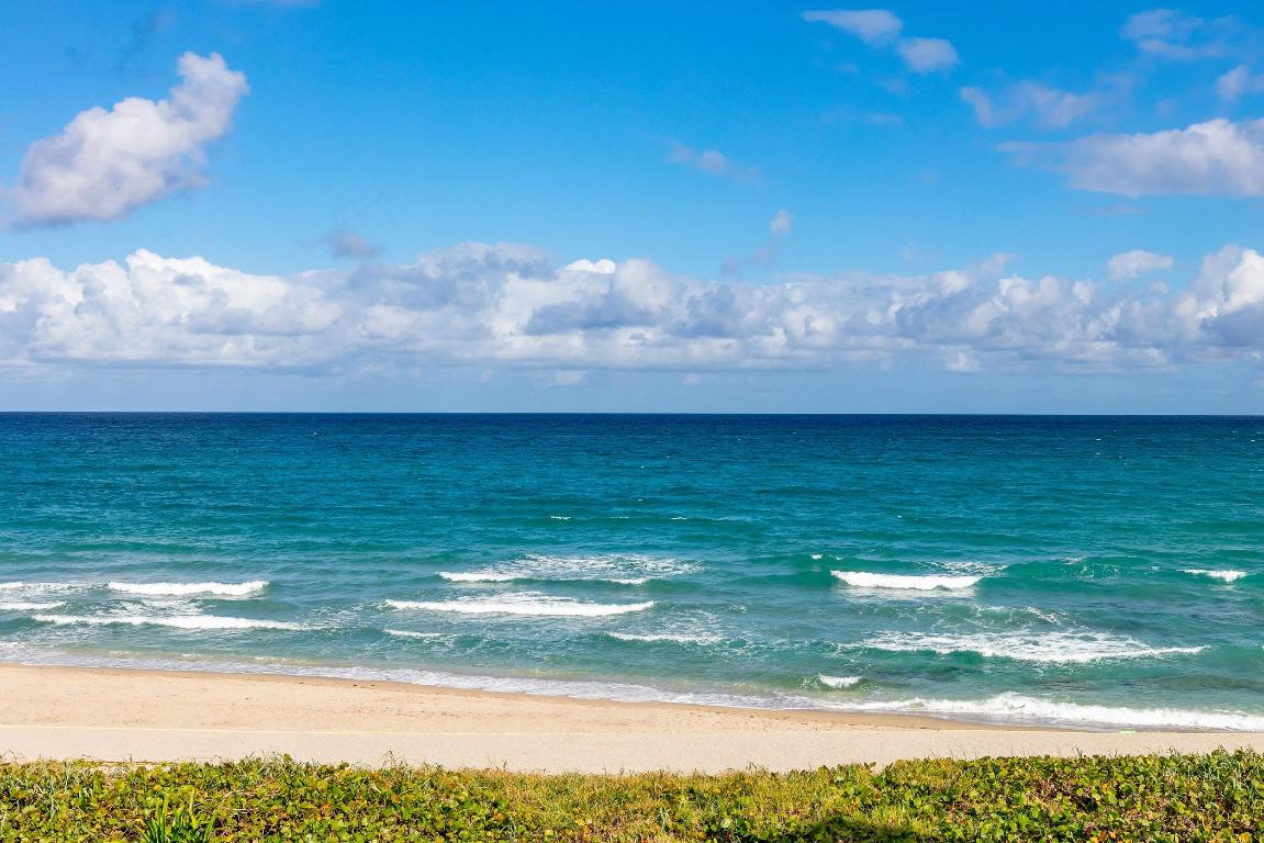 BELLARIA CONDO - Residential