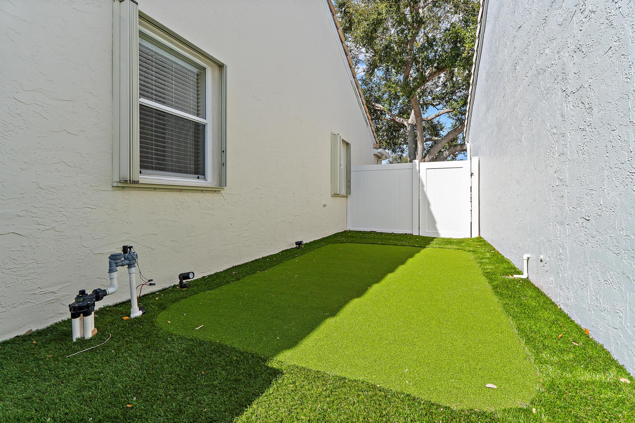 SIENA OAKS - Residential