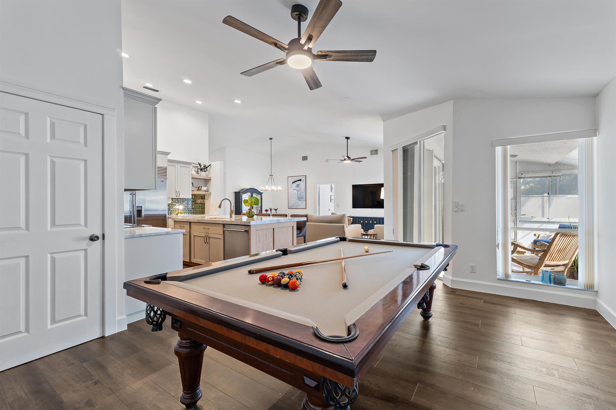 SIENA OAKS - Residential