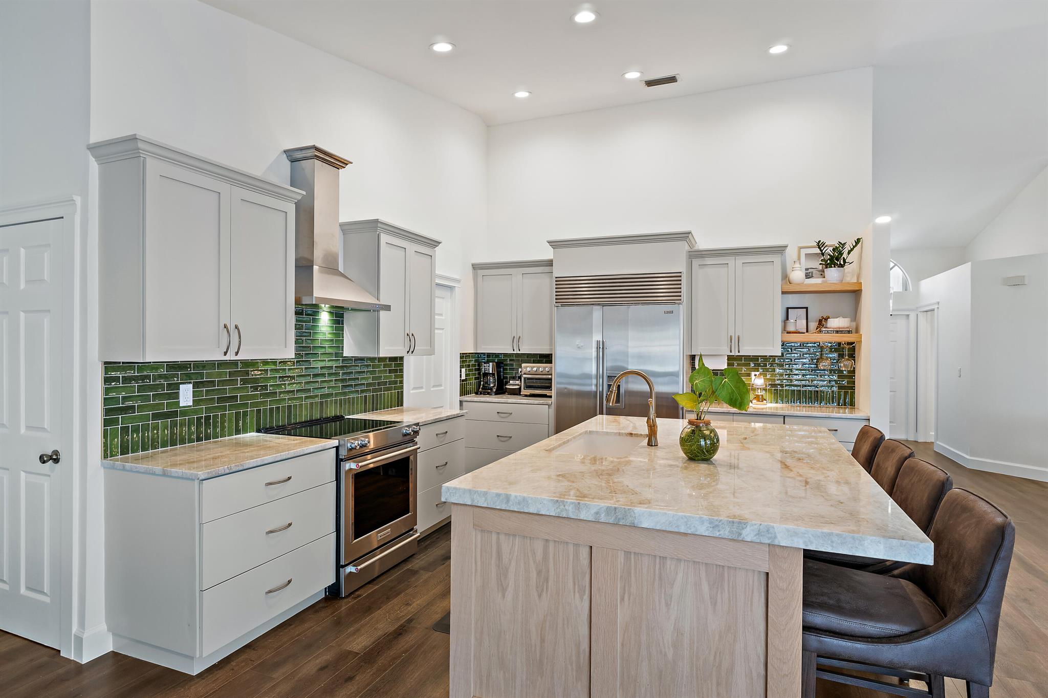 SIENA OAKS - Residential