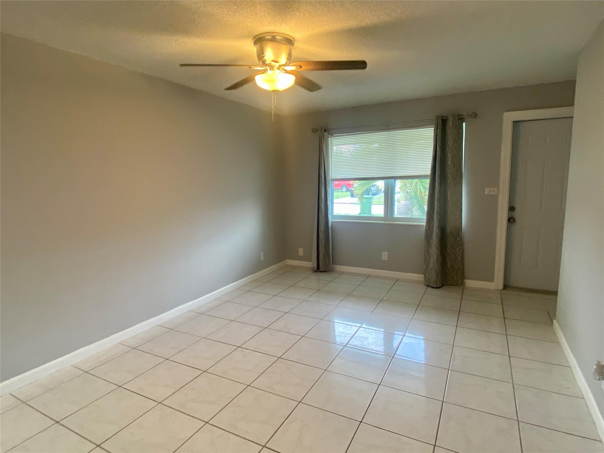NORTH MARGATE 1ST ADD - Residential Lease
