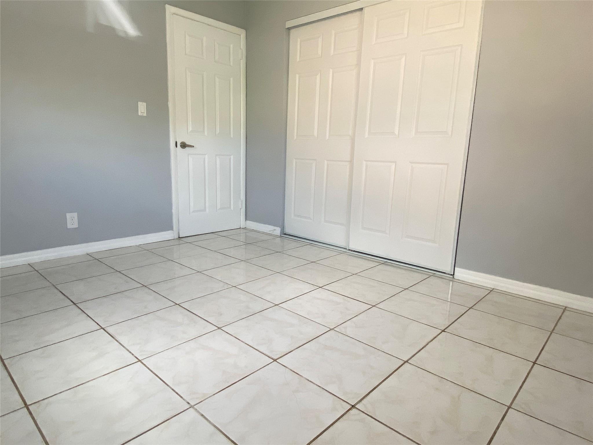 NORTH MARGATE 1ST ADD - Residential Lease