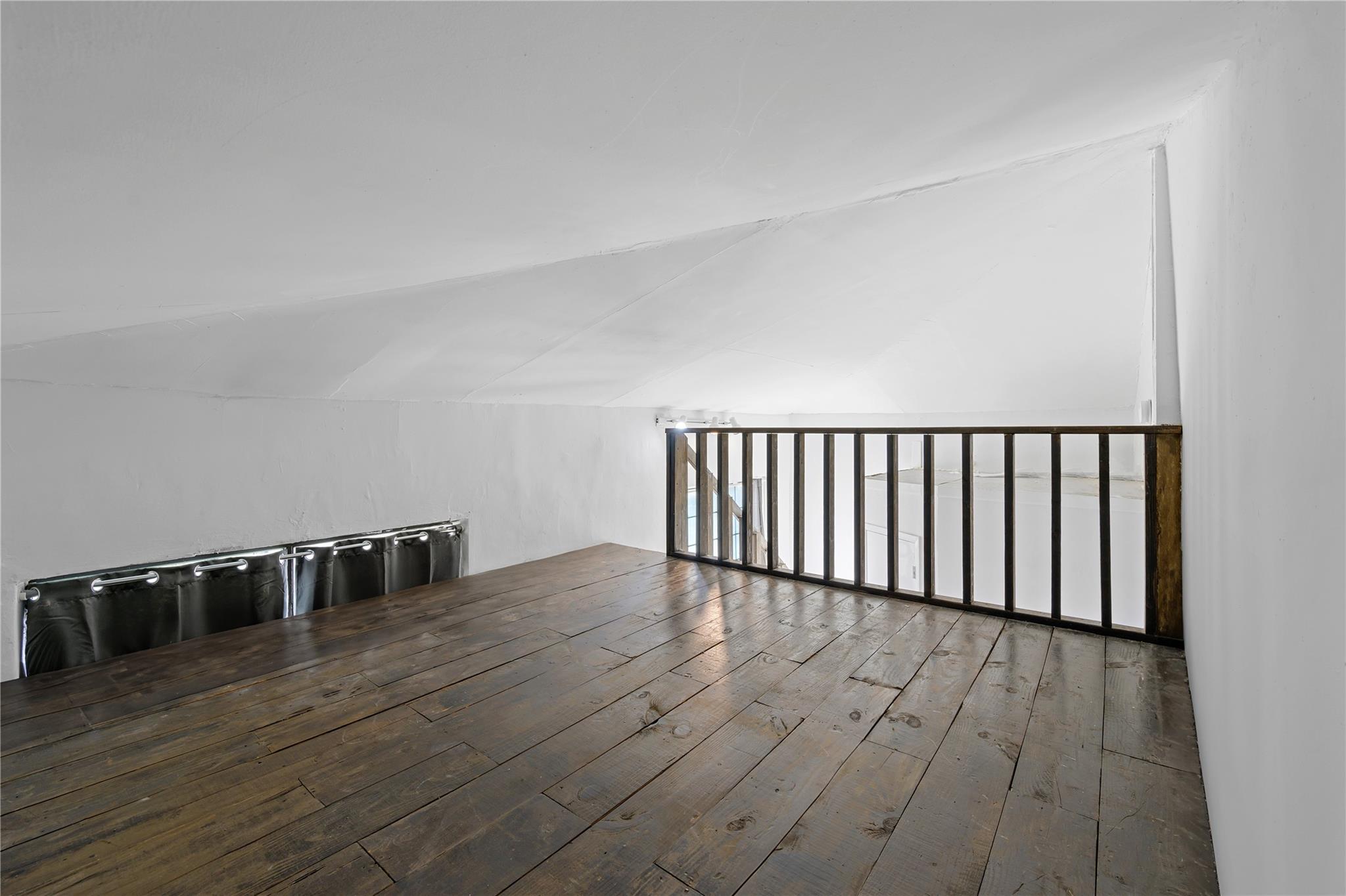 FULFORD BY THE SEA SEC H - Residential Lease