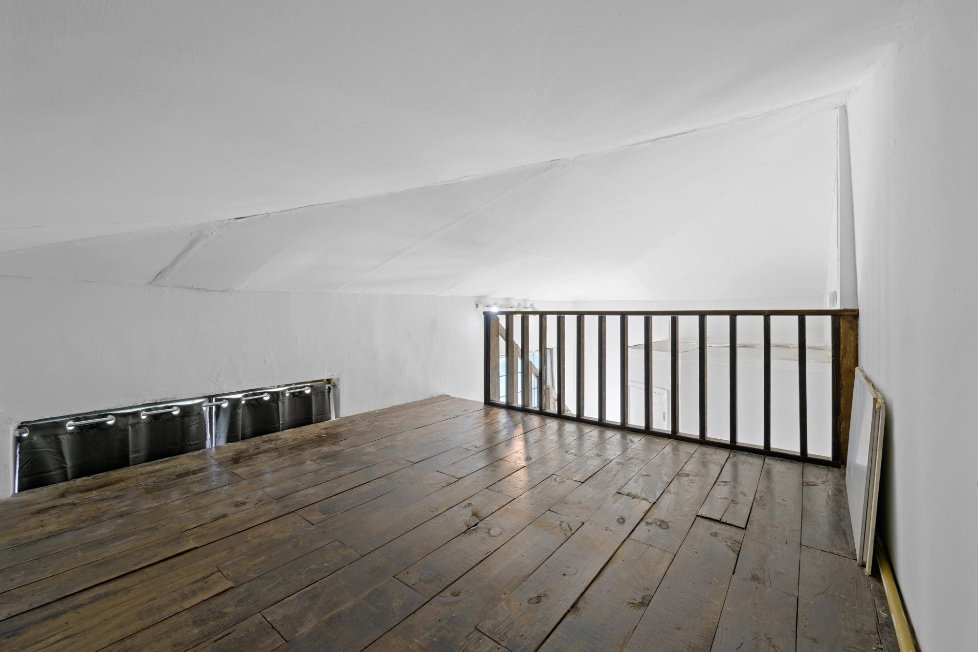 FULFORD BY THE SEA SEC H - Residential Lease