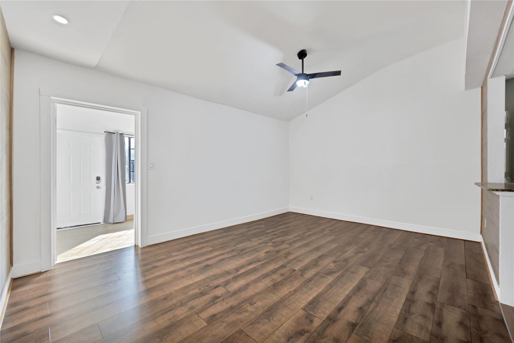 FULFORD BY THE SEA SEC H - Residential Lease