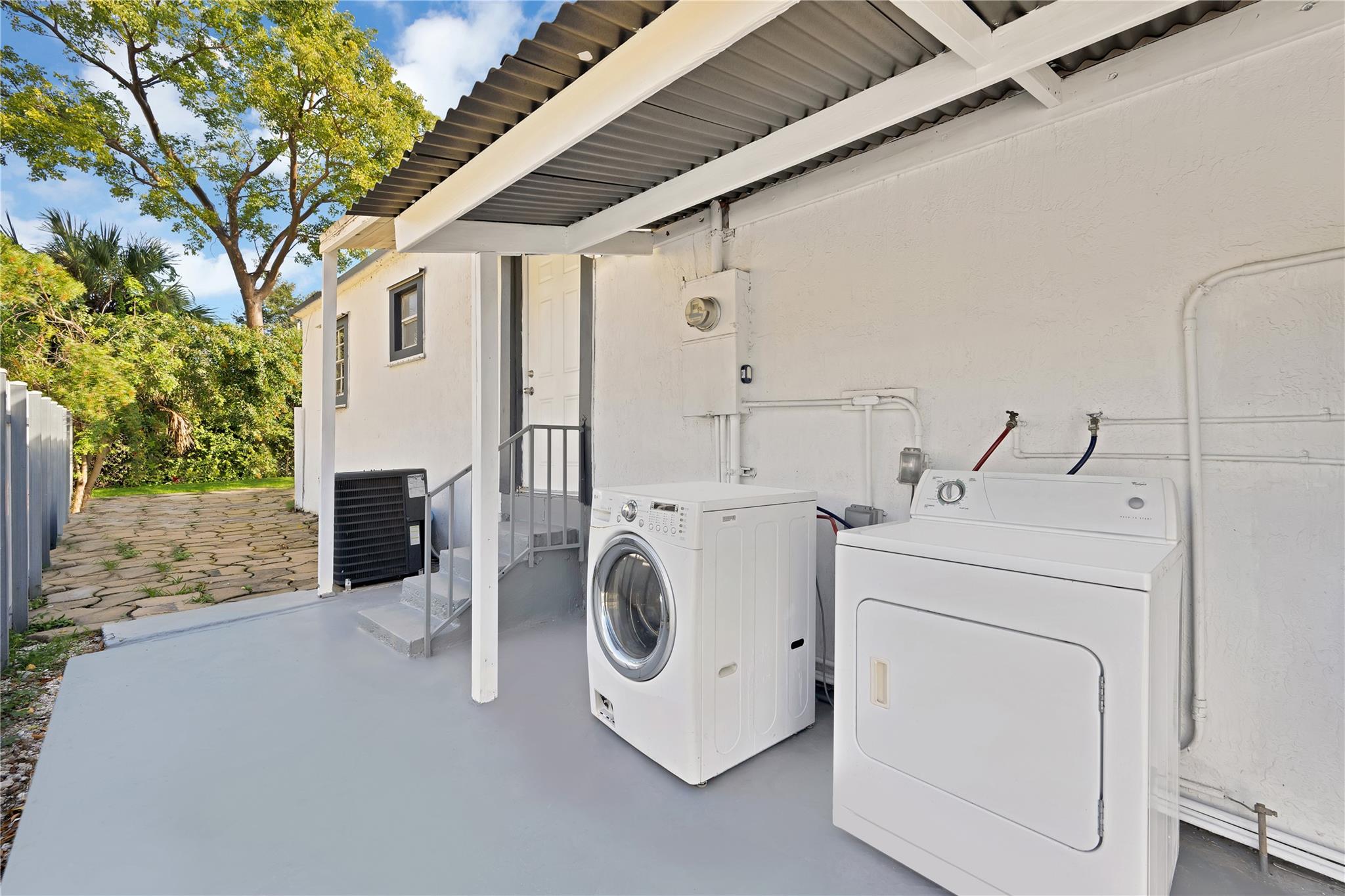 FULFORD BY THE SEA SEC H - Residential Lease