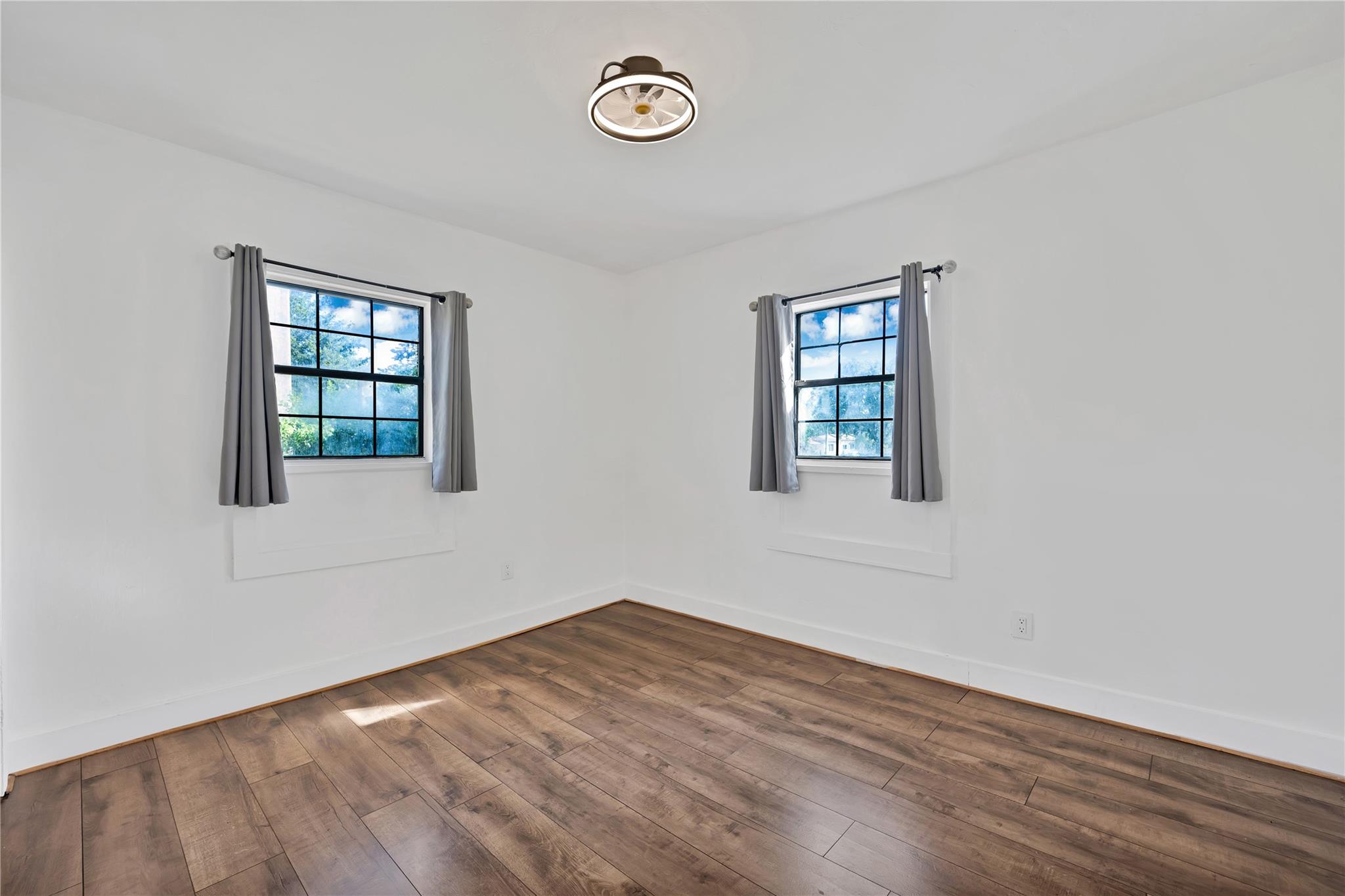 FULFORD BY THE SEA SEC H - Residential Lease