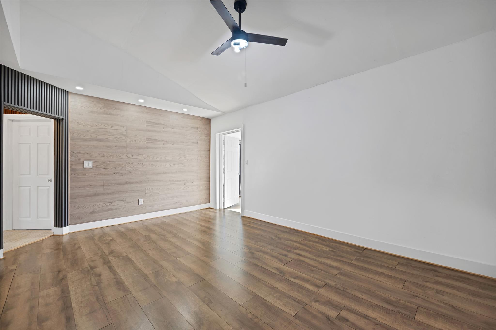 FULFORD BY THE SEA SEC H - Residential Lease