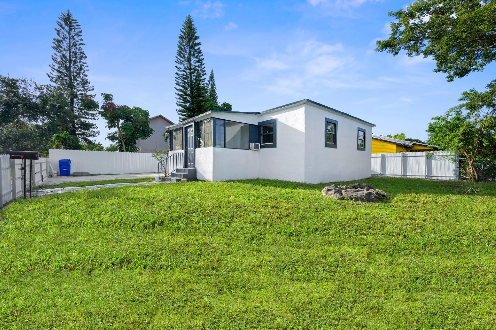 FULFORD BY THE SEA SEC H - Residential Lease