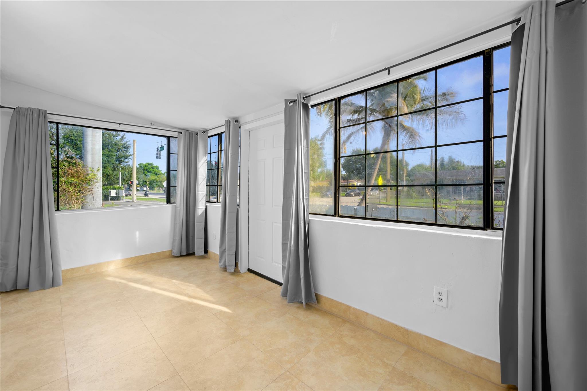 FULFORD BY THE SEA SEC H - Residential Lease