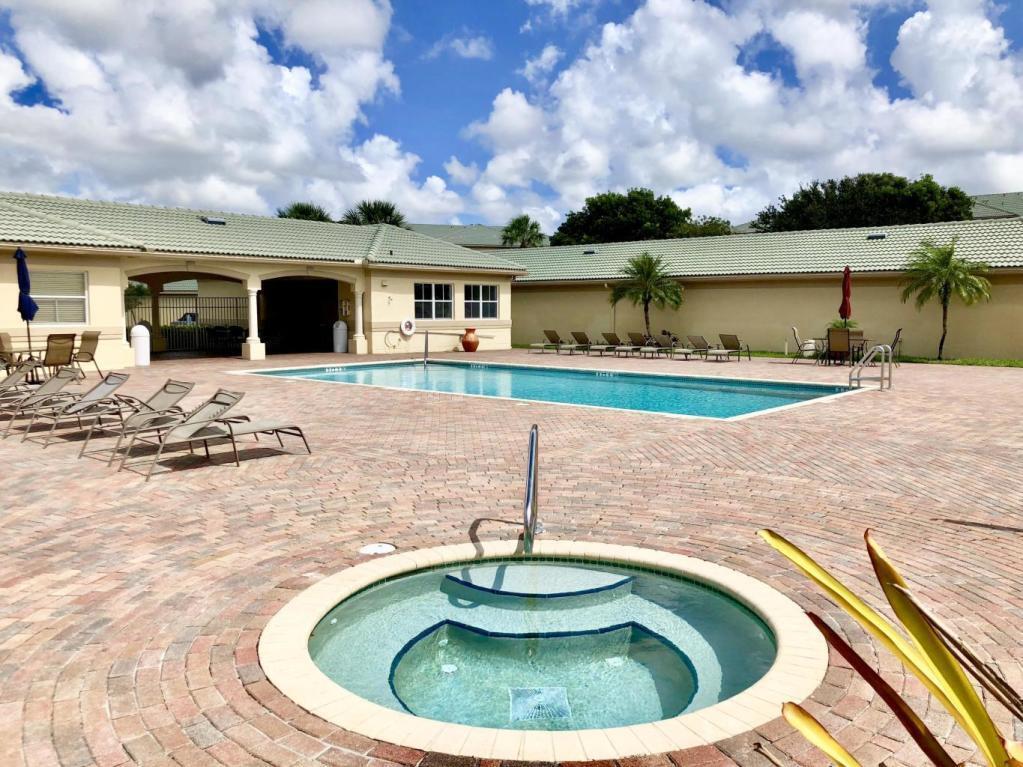 ARISSA PLACE CONDO - Residential Lease