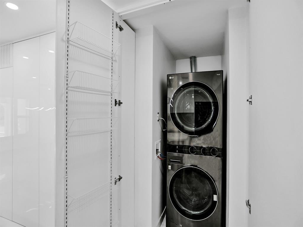 AVON ISLES - Residential Lease