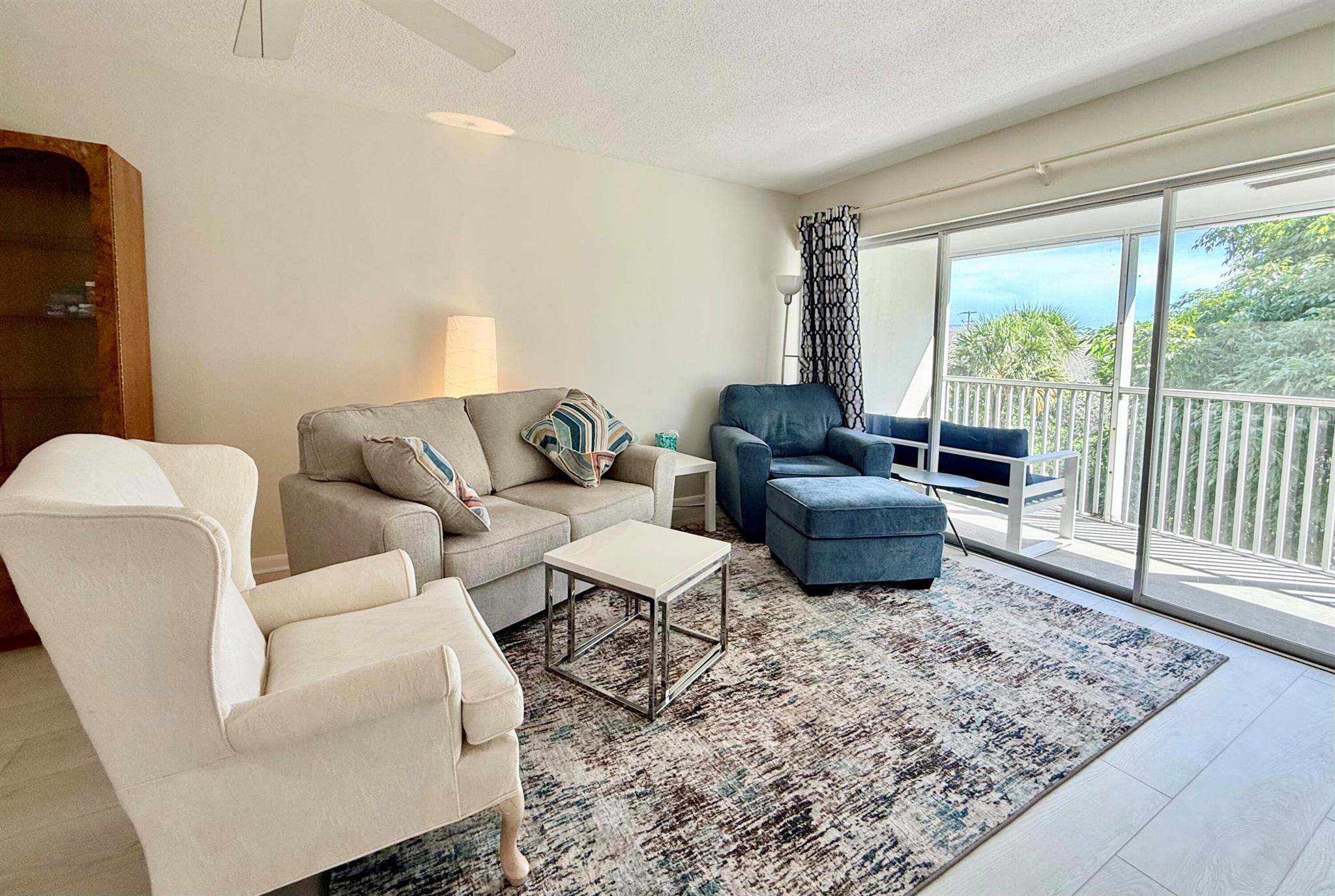 GREENBRIER CONDO - Residential Lease
