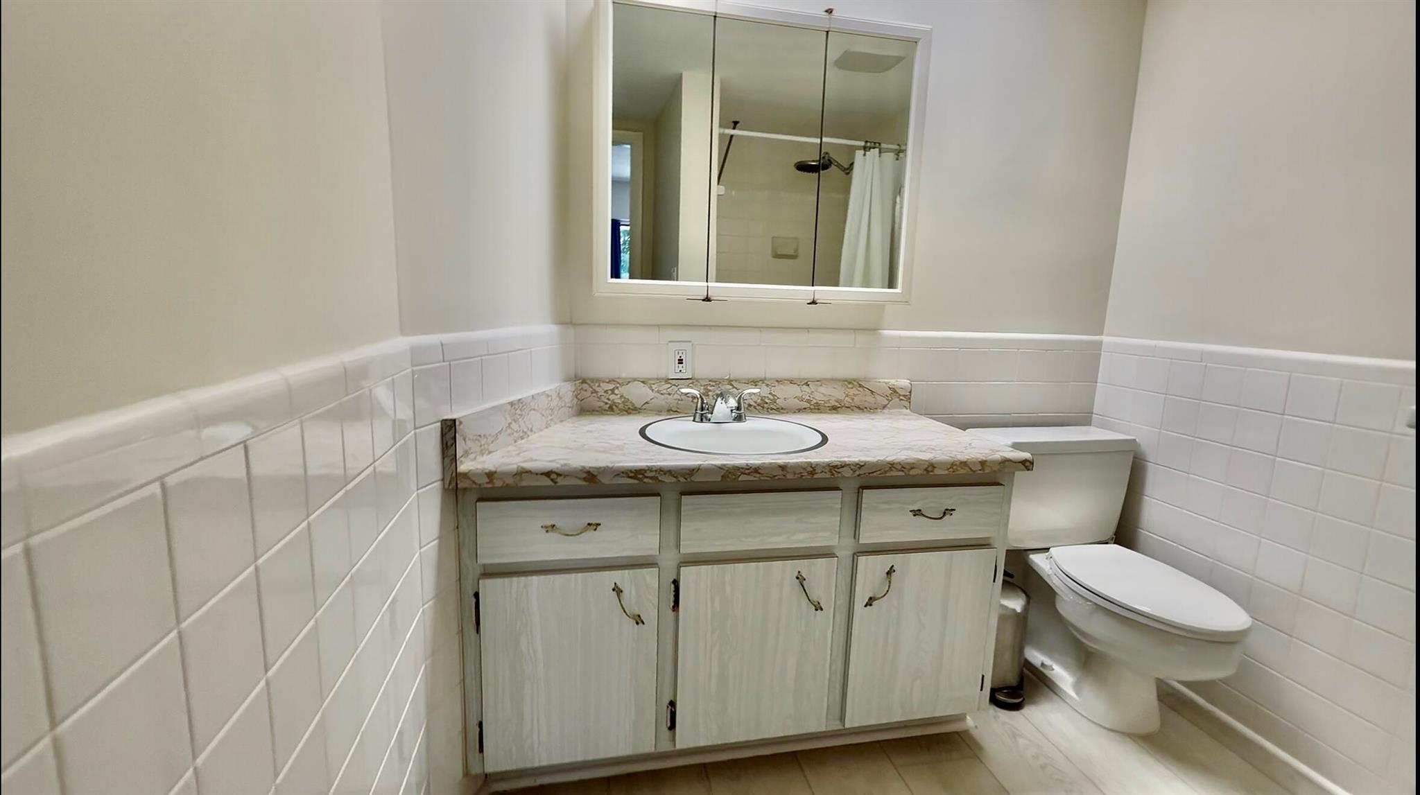 GREENBRIER CONDO - Residential Lease