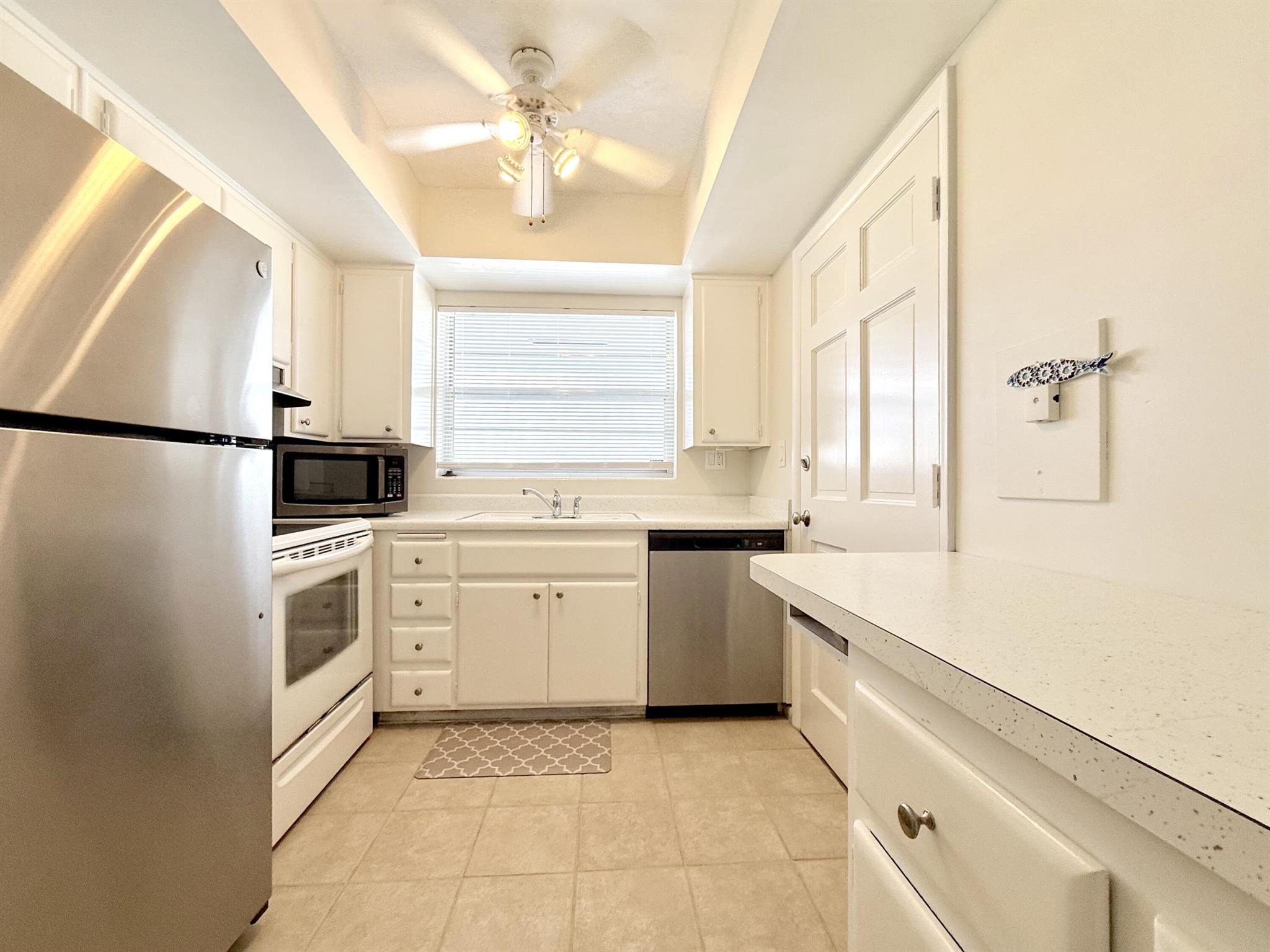 GREENBRIER CONDO - Residential Lease