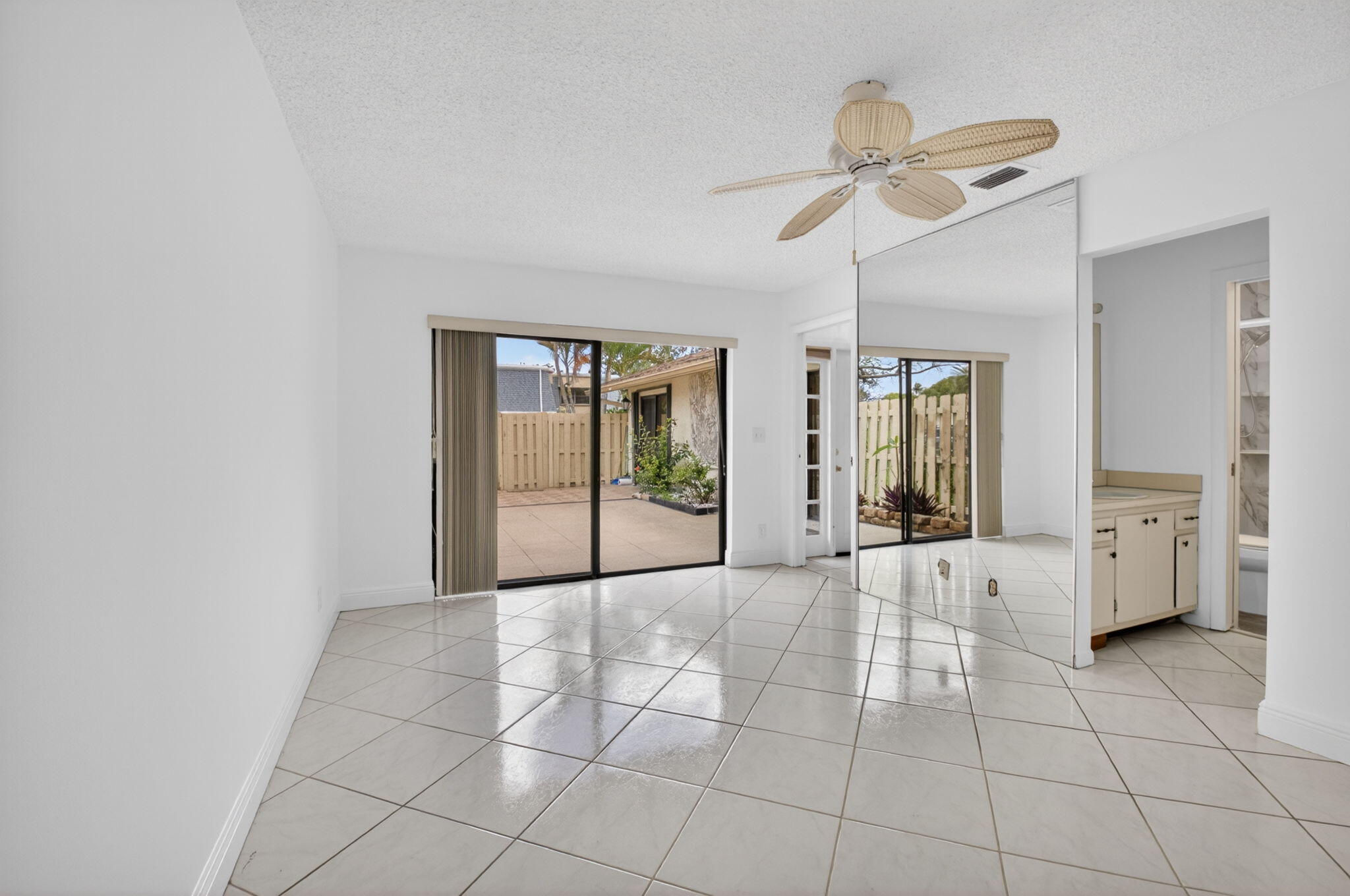 RAINBERRY BAY SEC 1-A - Residential