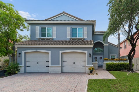 Property photo of 4176 Torres Circle, West Palm Beach, FL 33409