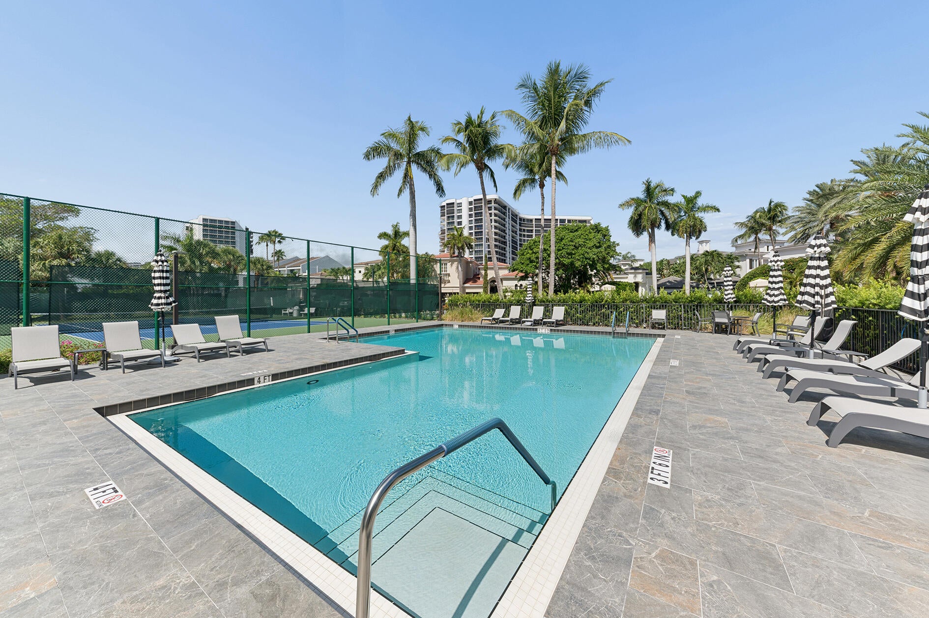 4600 S Ocean Boulevard 301