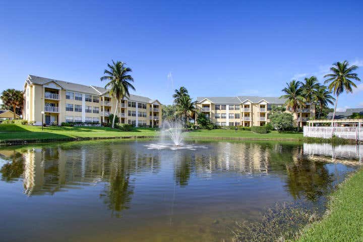 Photo of 6283 La Costa Drive #L, Boca Raton, FL 33433 (MLS # B26057890)