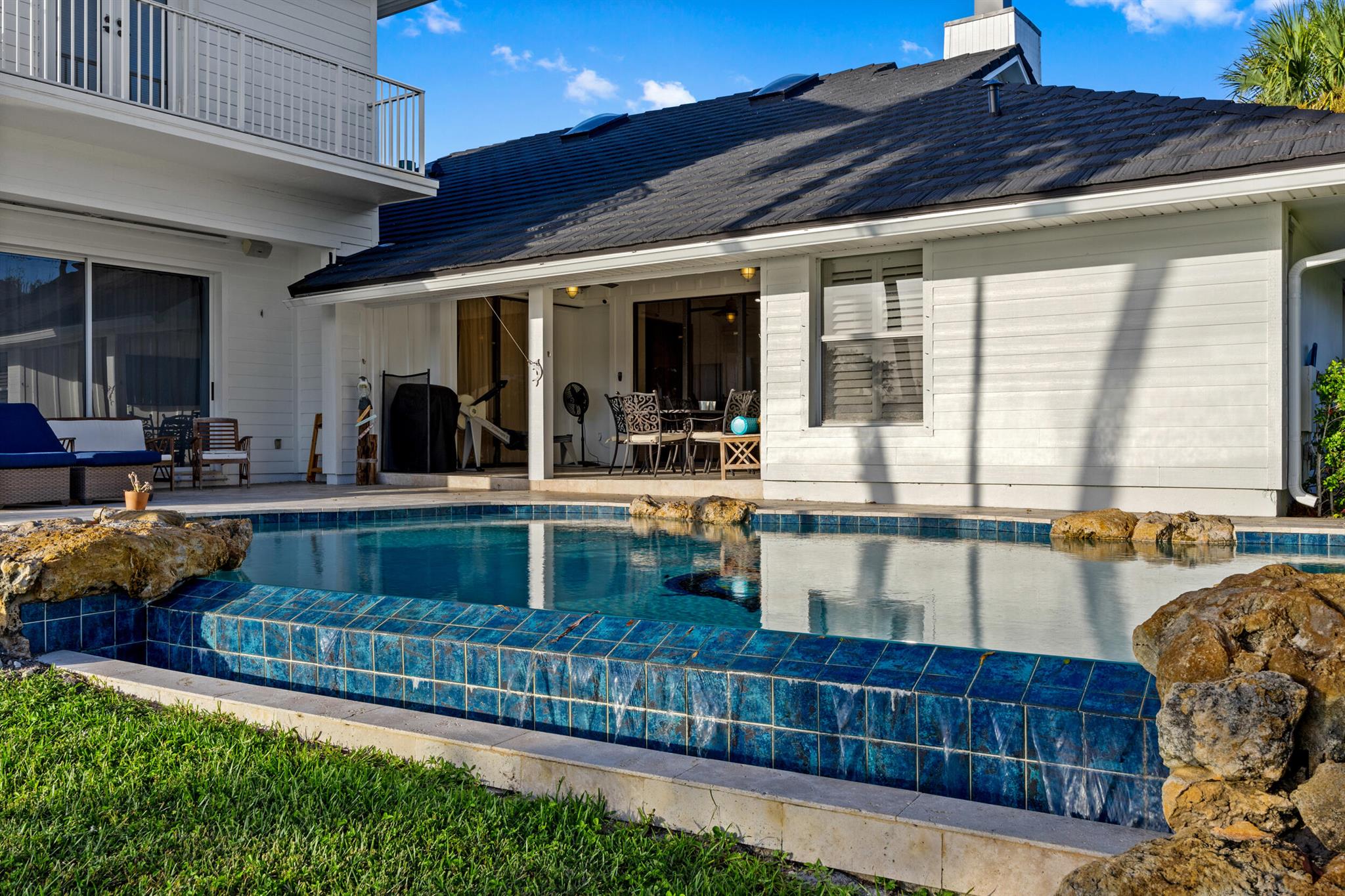 RIVER RIDGE - Residential