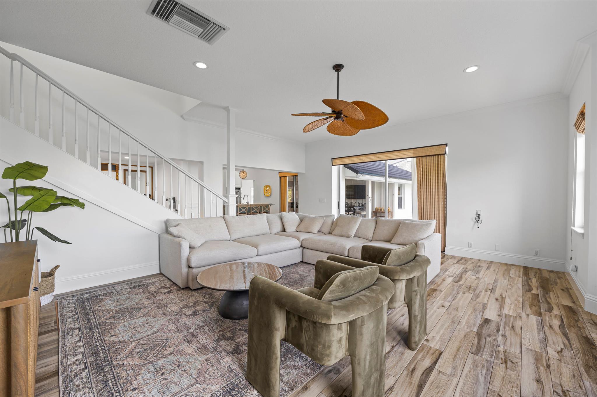 RIVER RIDGE - Residential