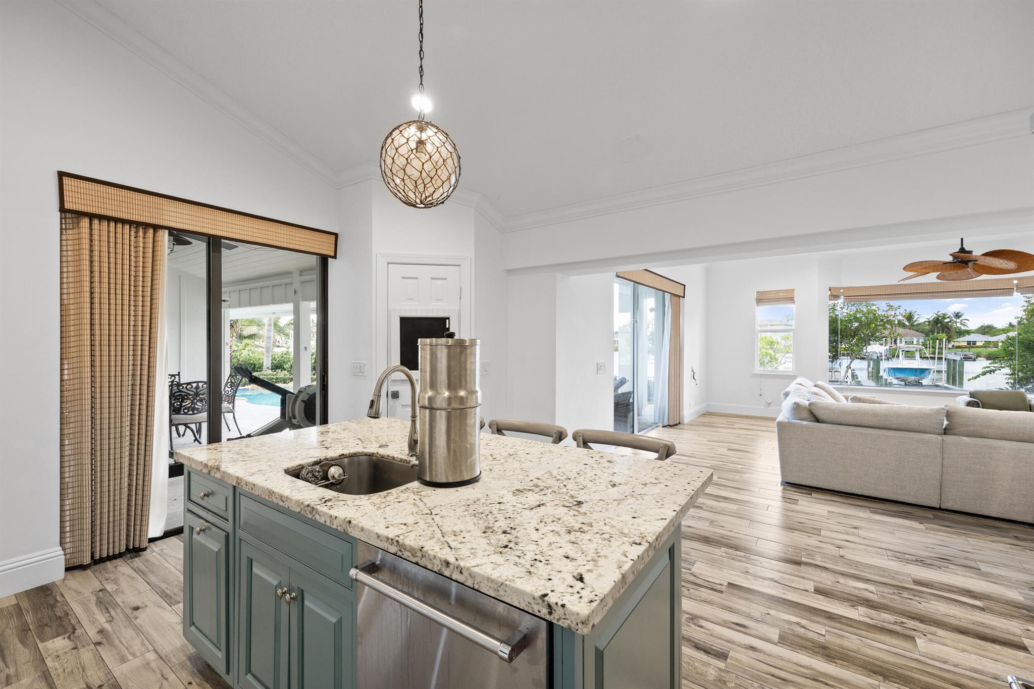 RIVER RIDGE - Residential