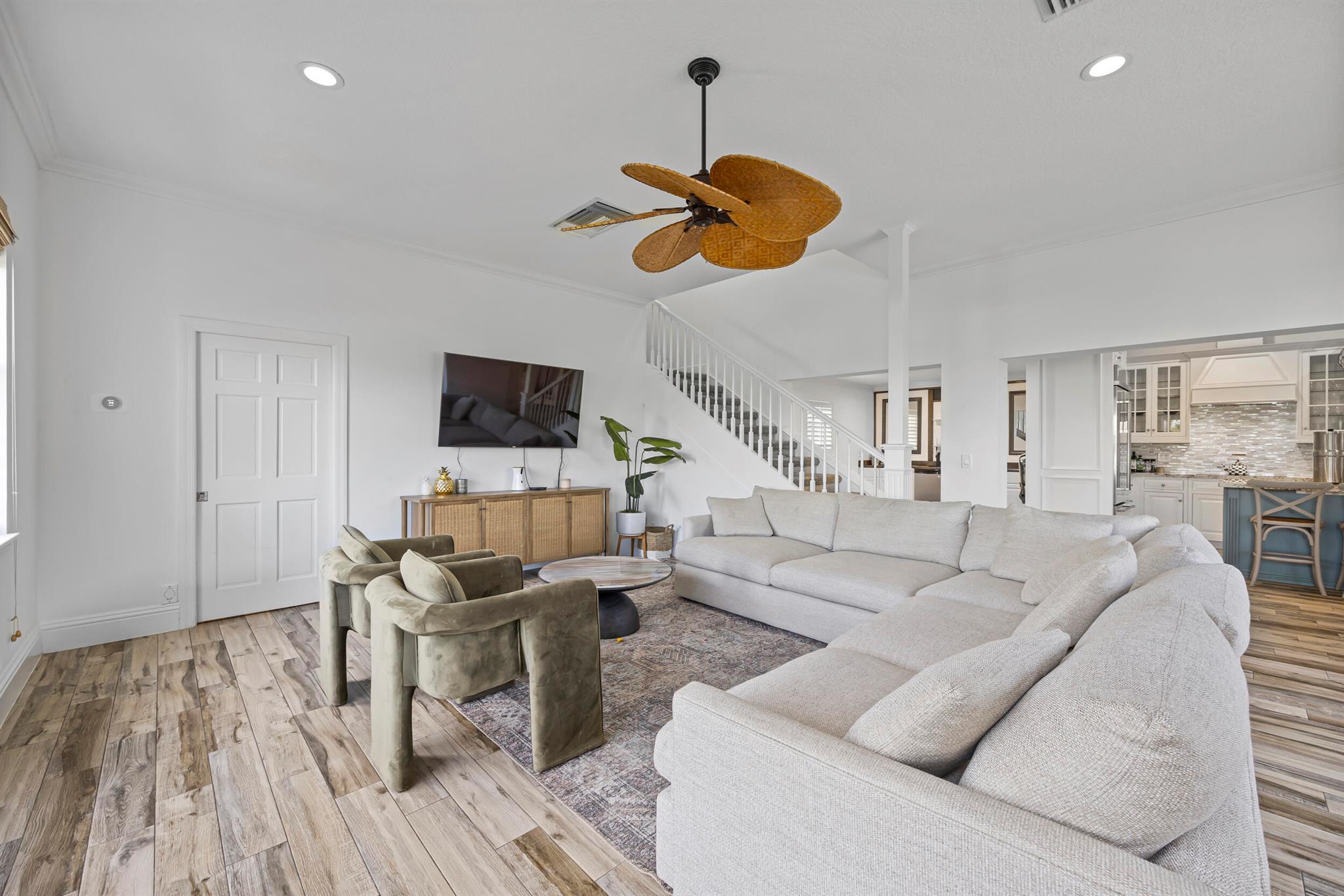 RIVER RIDGE - Residential