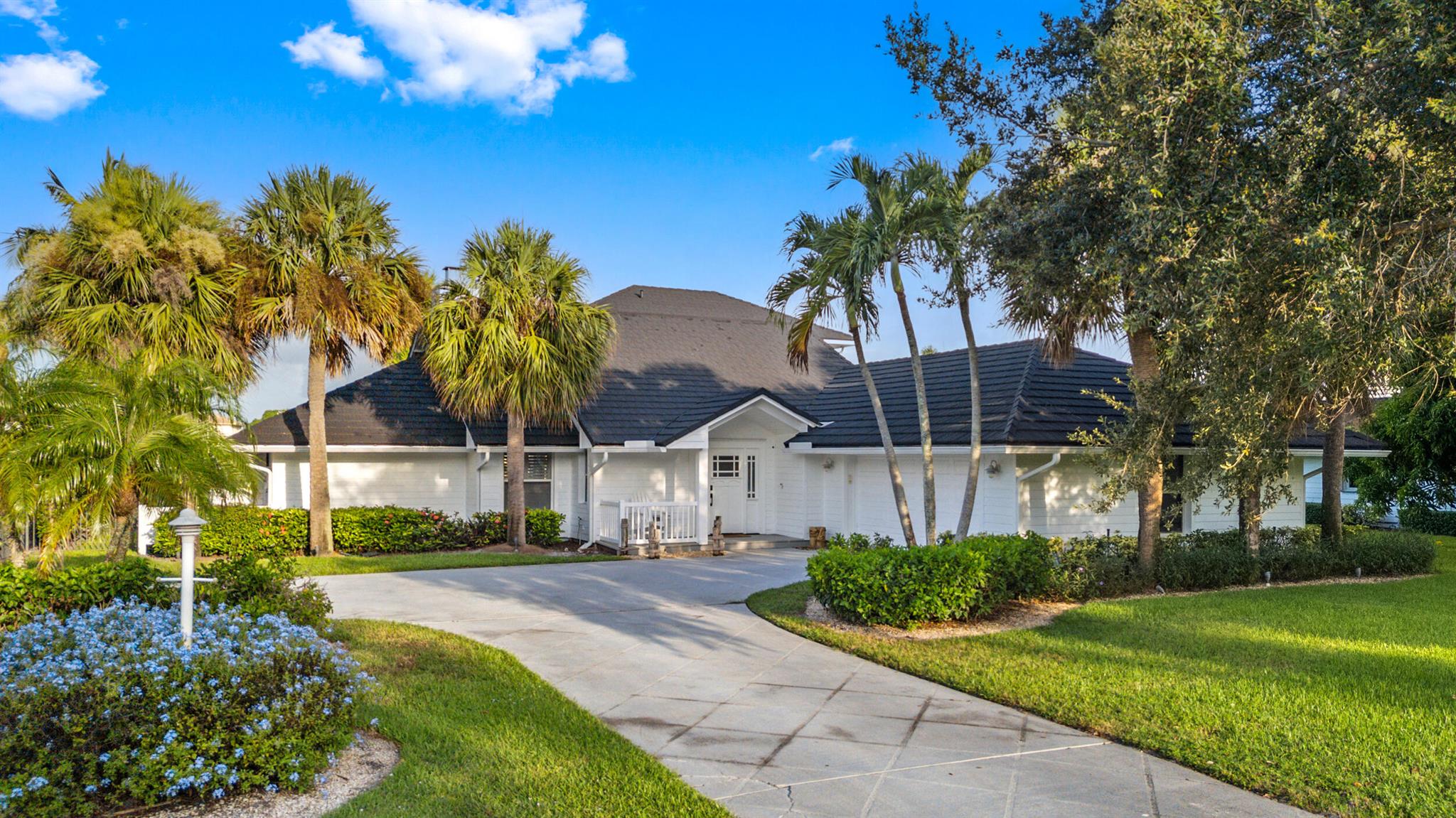 RIVER RIDGE - Residential