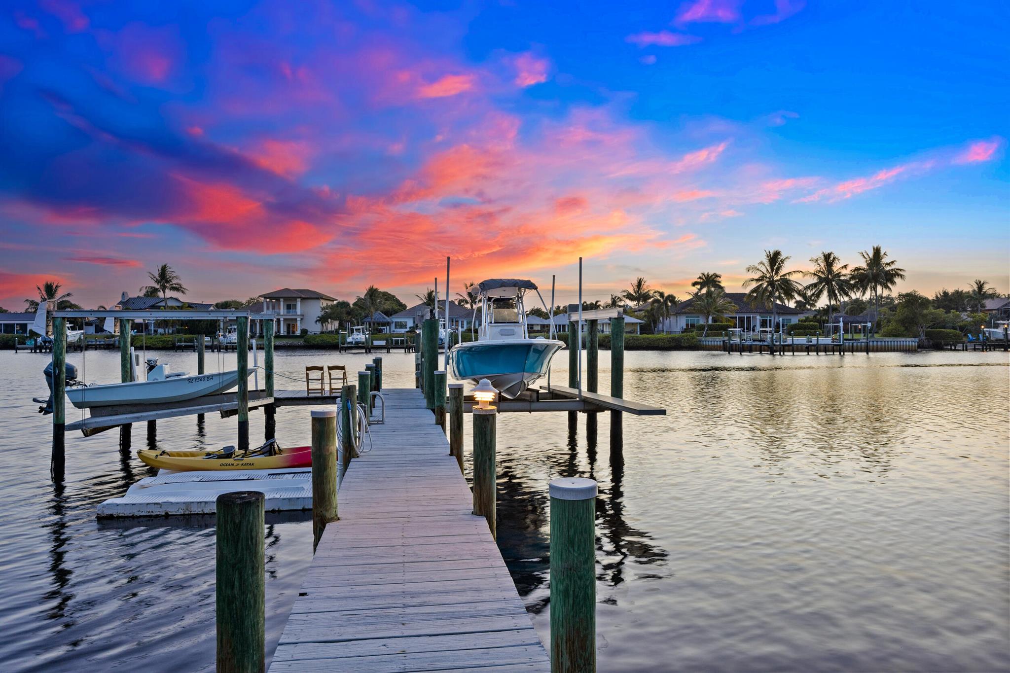 RIVER RIDGE - Residential