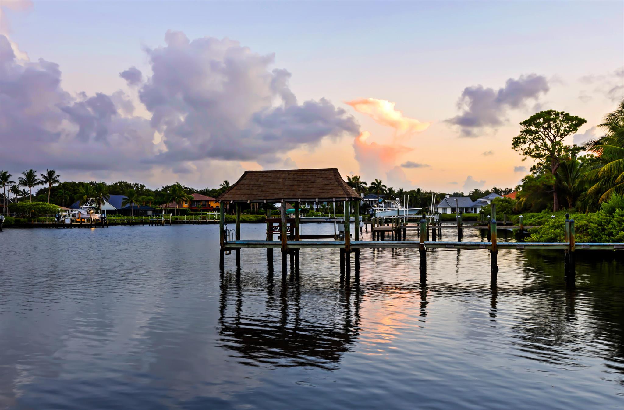 RIVER RIDGE - Residential