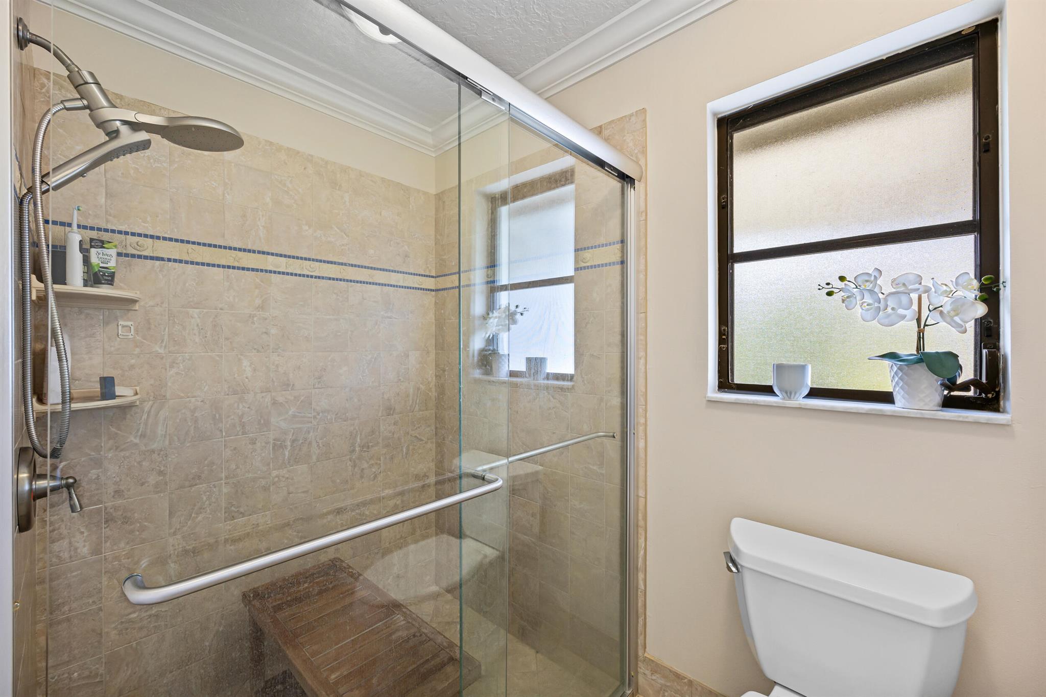 RIVER RIDGE - Residential