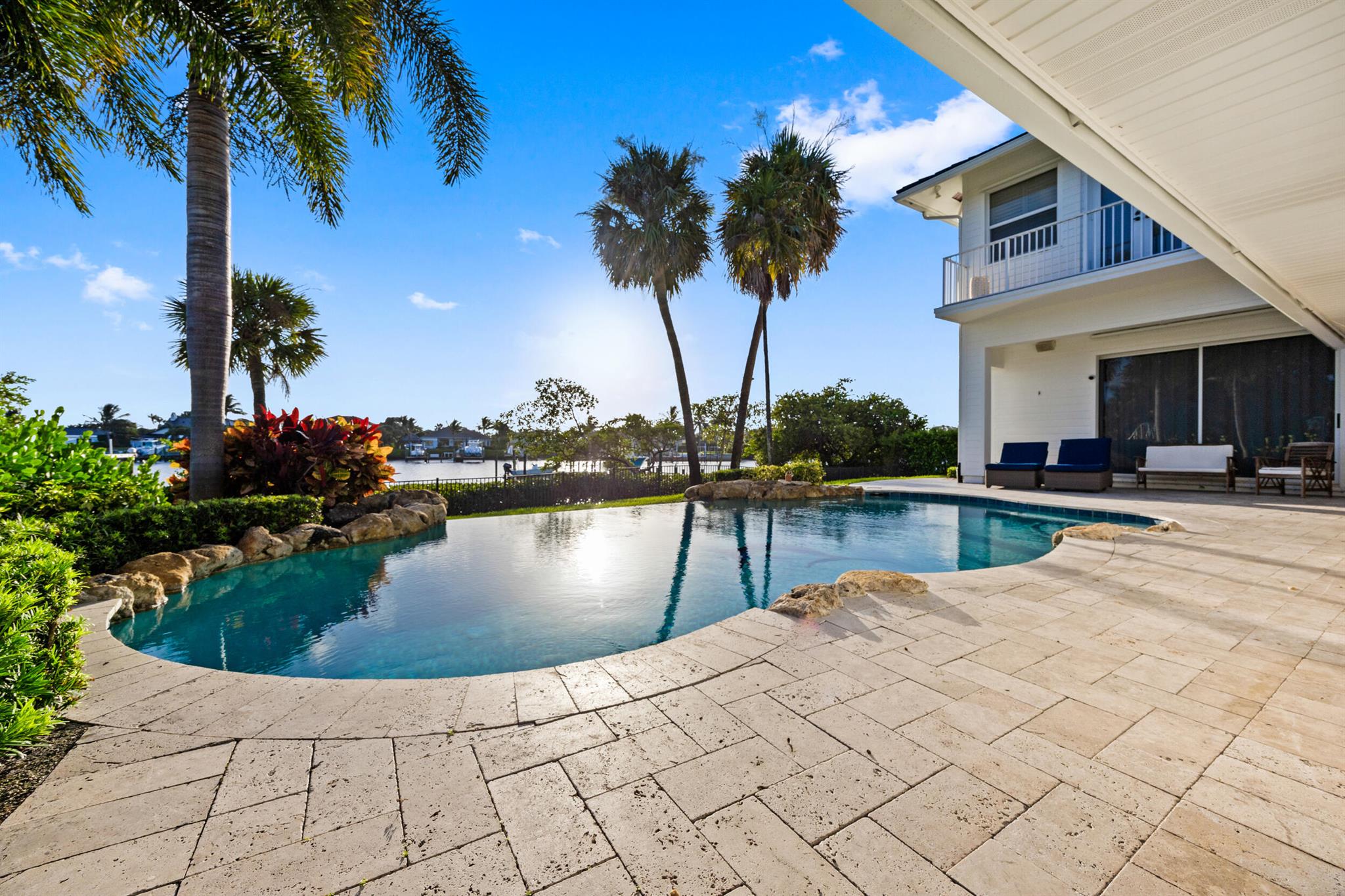 RIVER RIDGE - Residential