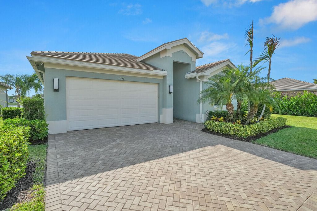 Photo of 11772 SW Hawthorne Hill Road, Port Saint Lucie, FL 34987 (MLS # B26032639)